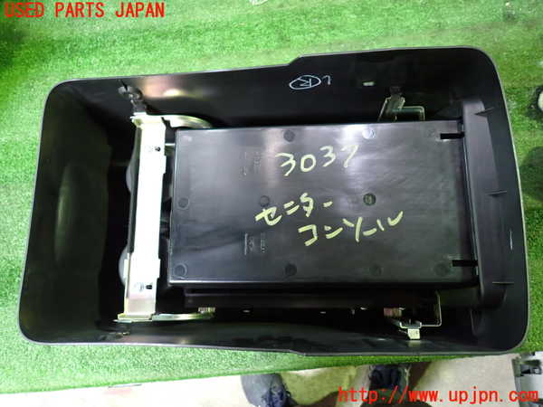 1UPJ-9230377540]エルグランド(TE52)センターコンソール 中古_5