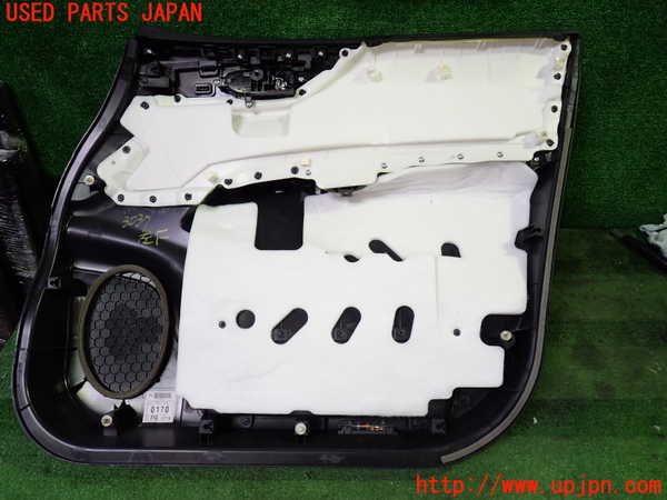 1UPJ-9230371264]エルグランド(TE52)左前ドア内張り 中古_4
