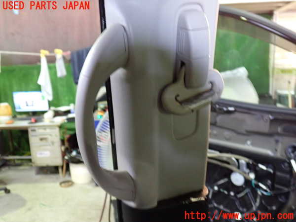 1UPJ-9230377670]エルグランド(TE52)左センターピラートリム 中古_4