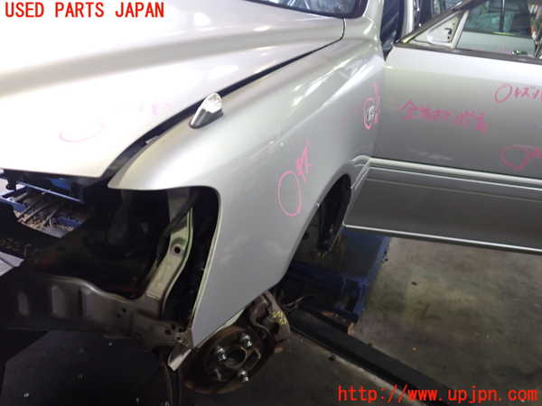 2UPJ-9230381082]クラウン エステート(JZS171W)左前フェンダー 中古_4