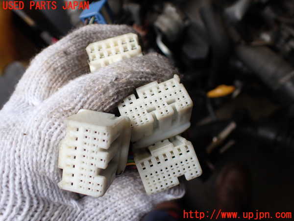 2UPJ-9230382010]クラウン エステート(JZS171W)エンジン 1JZ-FSE 中古_2