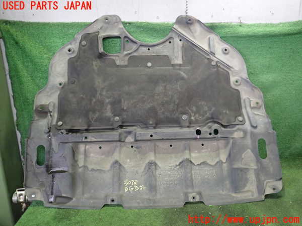 2UPJ-9230382170]クラウン エステート(JZS171W)エンジンアンダーカバー 中古_2