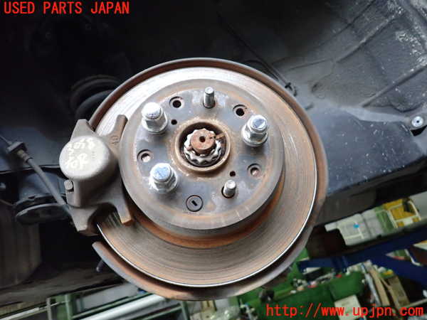 2UPJ-9230384300]クラウン エステート(JZS171W)右リアナックルハブ 中古_2