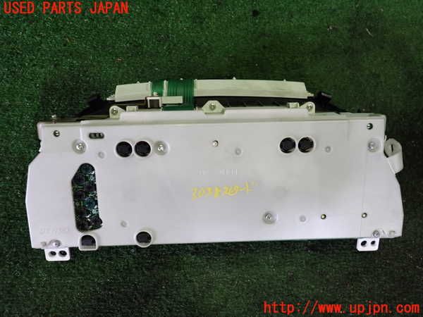 2UPJ-9230386170]クラウン エステート(JZS171W)スピードメーター 中古_2