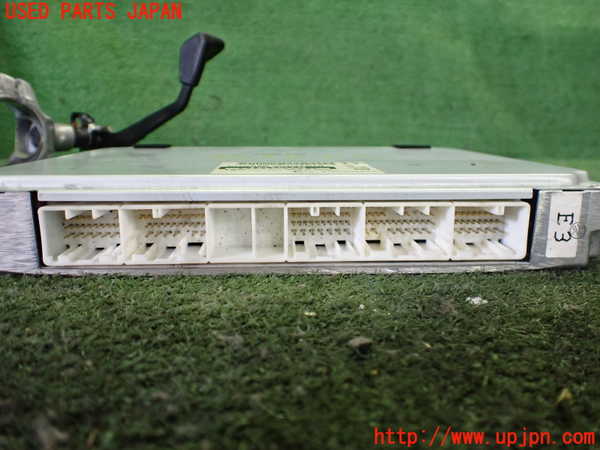 2UPJ-9230386110]クラウン エステート(JZS171W)エンジンコンピューター 中古_3