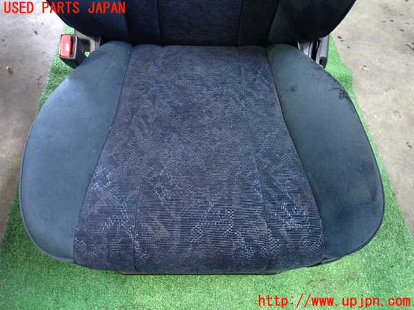 2UPJ-9230387065]クラウン エステート(JZS171W)助手席シート 中古_3
