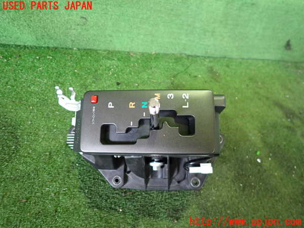 2UPJ-9230387555]クラウン エステート(JZS171W)ATシフトレバー 中古_3
