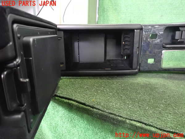 2UPJ-9230387540]クラウン エステート(JZS171W)センターコンソール 中古_4