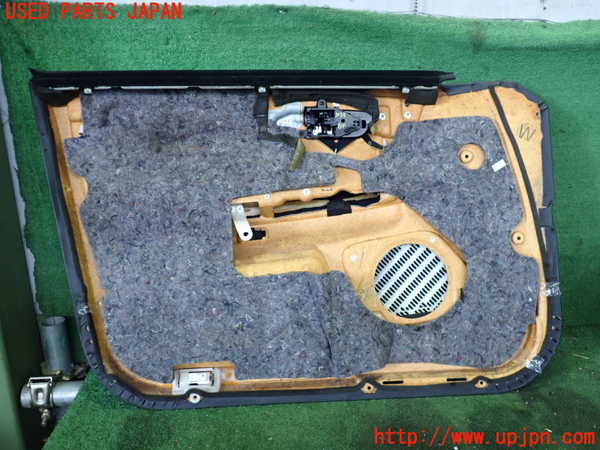 2UPJ-9230381234]クラウン エステート(JZS171W)右前ドア内張り 中古_4