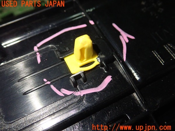 3UPJ=9230390616]BMW 640i グランクーペ(6A30 F06)社外 スカッフプレート イルミ付き 中古_4