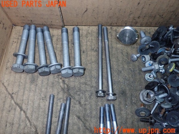 3UPJ=9230390720]BMW 640i グランクーペ(6A30 F06)ネジ・ナット・ステー類 セット ジャンク_2