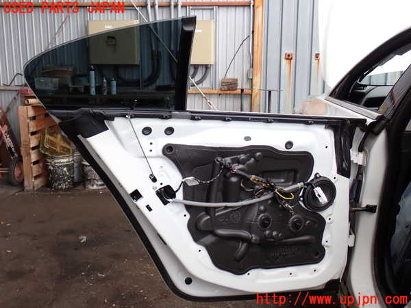 2UPJ-9230391320]BMW 640i グランクーペ(6A30)左後ドア 中古 (43R-001026) (F06)_3