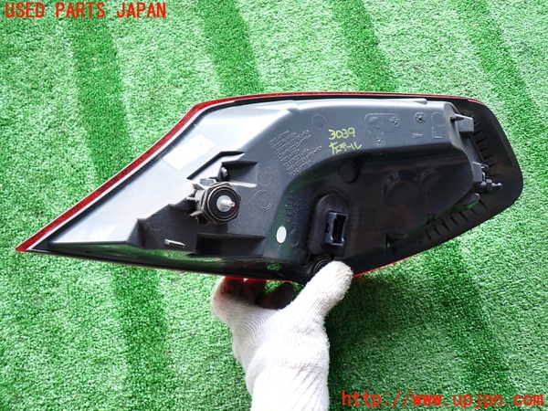 2UPJ-9230391536]BMW 640i グランクーペ(6A30)左テールランプ 中古 (F06)_4