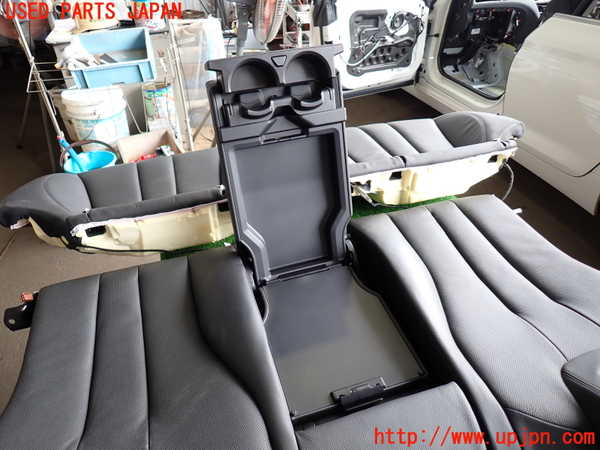 2UPJ-9230397385]BMW 640i グランクーペ(6A30)リアシート 中古 (F06)_4