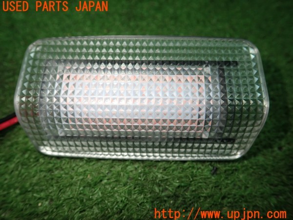 3UPJ=9230400512]スカイライン 200GT-t タイプSP(YV37)社外 カーテシランプ 中古_2