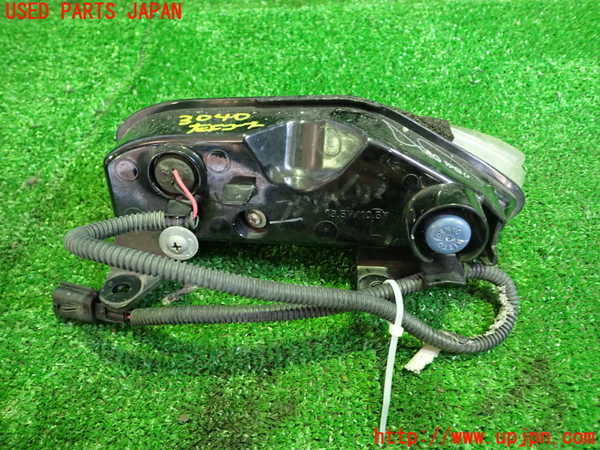 1UPJ-9230401152]スカイライン(YV37)左コーナーランプ 中古_2
