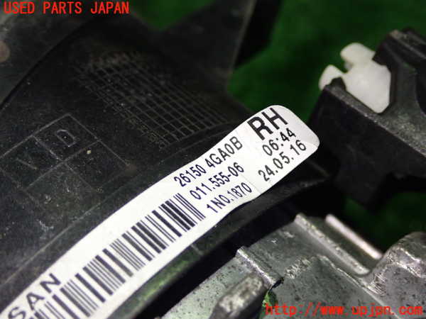 1UPJ-9230401180]スカイライン(YV37)右フォグ 中古_2