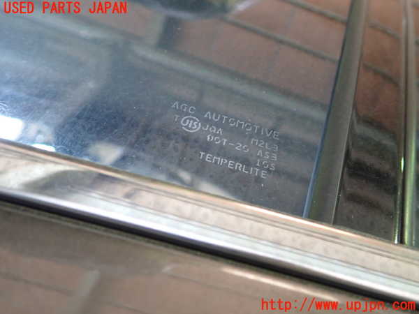 1UPJ-9230401320]スカイライン(YV37)左後ドア 中古 AGC M2L3_3