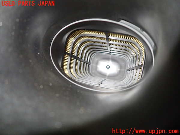 1UPJ-9230402560]スカイライン(YV37)エアクリーナーボックス 中古_2