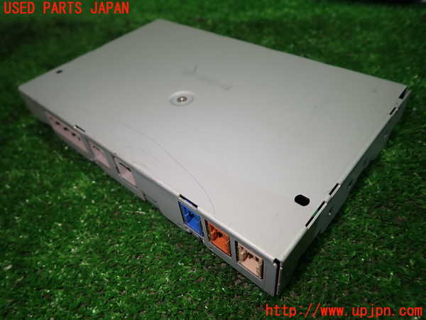 1UPJ-9230406150]スカイライン(YV37)コンピューター5 中古 259154GA4A_3