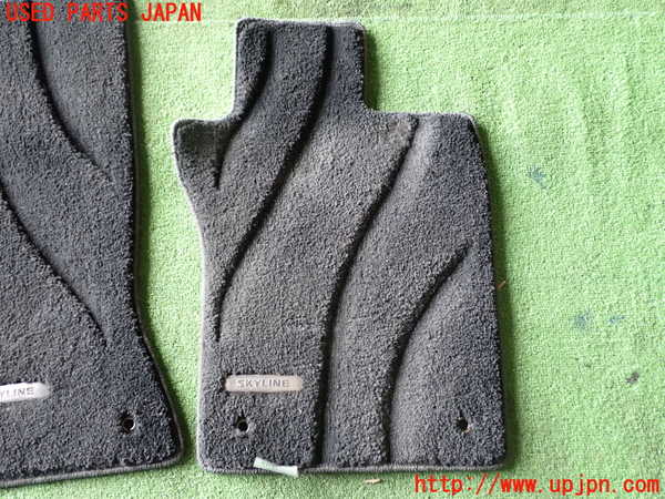 1UPJ-9230407800]スカイライン(YV37)フロアマット 中古_2