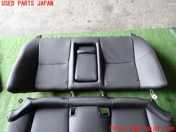 1UPJ-9230407385]スカイライン(YV37)リアシート 中古_2