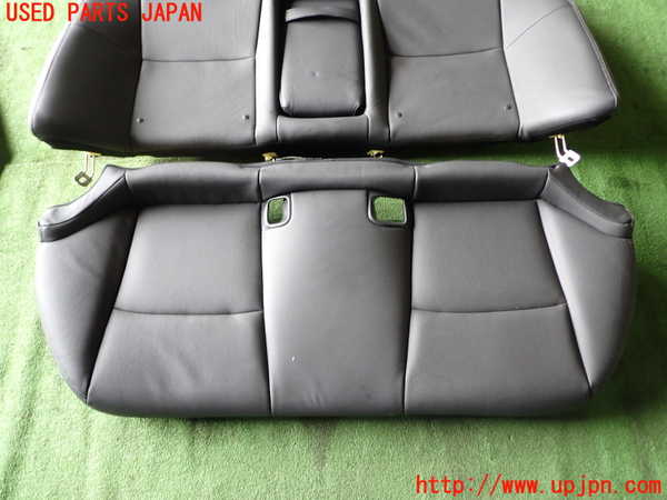 1UPJ-9230407385]スカイライン(YV37)リアシート 中古_3