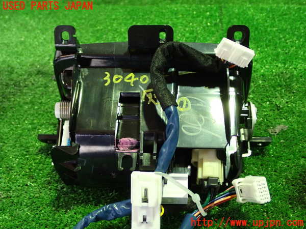 1UPJ-9230407821]スカイライン(YV37)灰皿1 中古_4