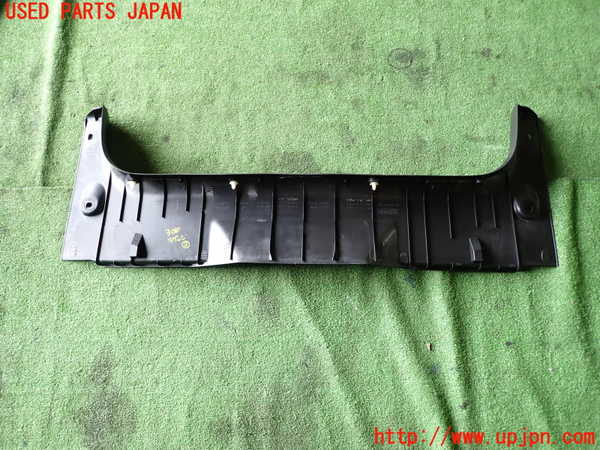 1UPJ-9230407772]スカイライン(YV37)ラゲッジトレイ2 中古_4