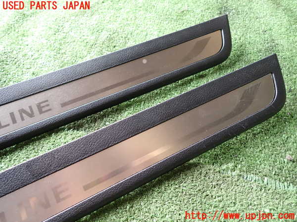 1UPJ-9230407740]スカイライン(YV37)スカッフプレート 中古_2