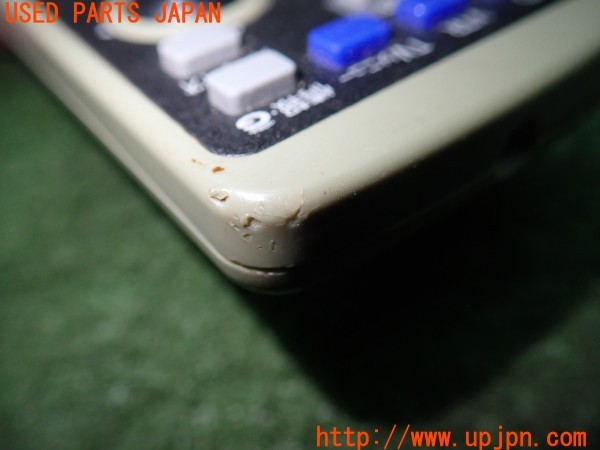 3UPJ=9230420571]ヴェルファイア(ANH20W)純正 86170-58040 CY-KS0700AJ フリップダウンモニター用  リモコン① 中古_3