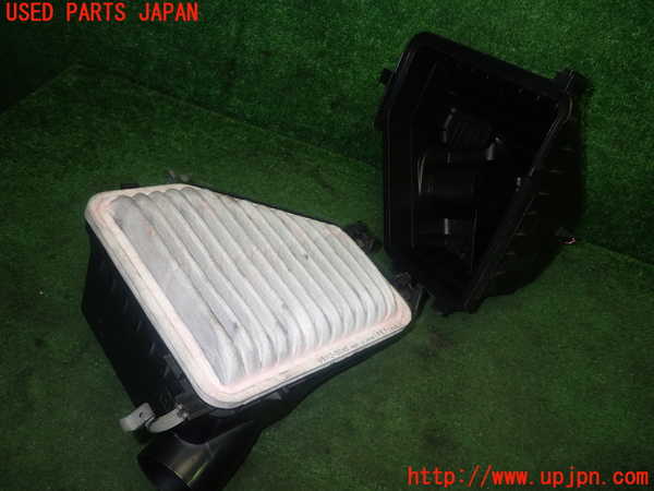 1UPJ-9230422560]ヴェルファイア(ANH20W)エアクリーナーボックス 中古_4