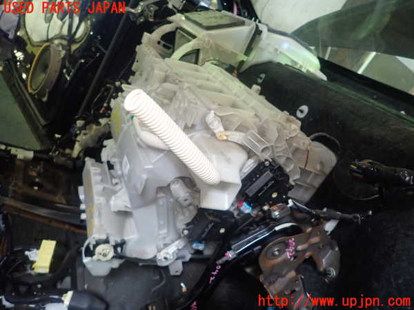1UPJ-9230426081]ヴェルファイア(ANH20W)エバポレーター1 中古_3