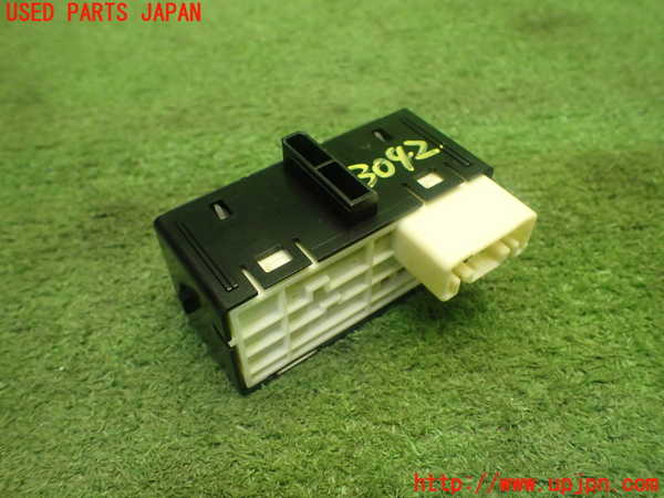 1UPJ-9230426308]ヴェルファイア(ANH20W)スイッチ3 (ソナー等) 中古_3