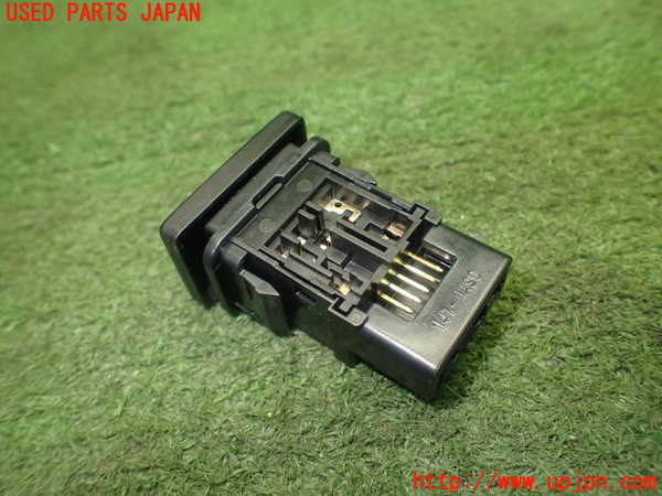 1UPJ-9230426310]ヴェルファイア(ANH20W)スイッチ5 (AC100V) 中古_3