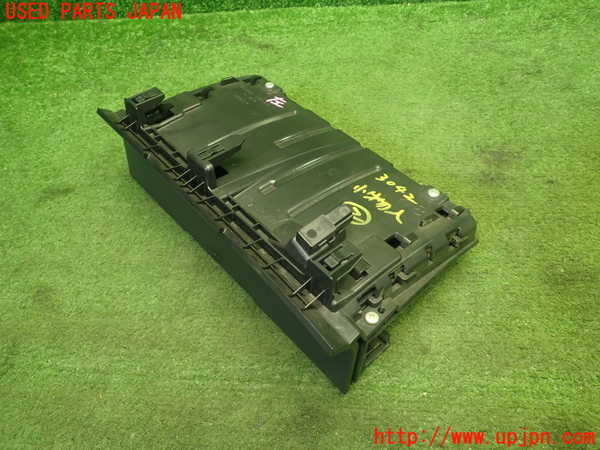 1UPJ-9230427842]ヴェルファイア(ANH20W)小物入れ2 中古_2