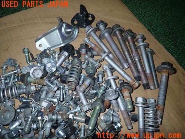 3UPJ=9230430720]エスティマハイブリッド(AHR20W)ネジ・ナット・ステー類 セット ジャンク_2