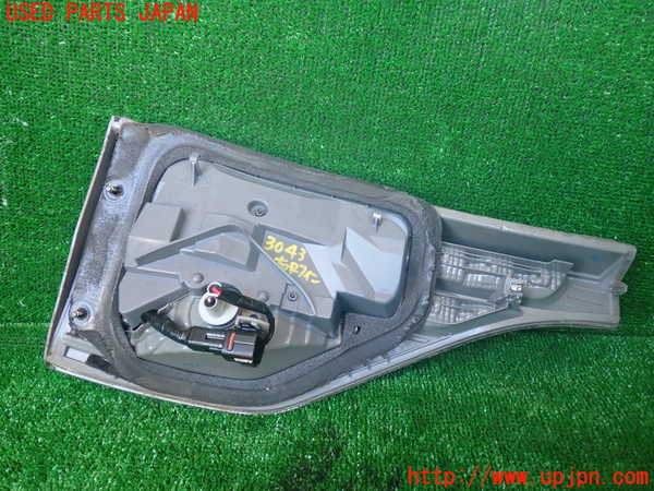 1UPJ-9230431550]エスティマハイブリッド(AHR20W)右リアフィニッシャー 中古_2