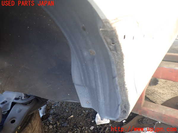 1UPJ-9230431092]エスティマハイブリッド(AHR20W)左前フェンダーライナー 中古_3