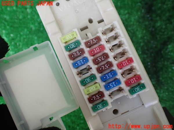 1UPJ-9230436741]エスティマハイブリッド(AHR20W)ヒューズボックス1 中古_3