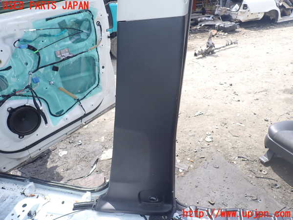 1UPJ-9230437665]エスティマハイブリッド(AHR20W)右センターピラートリム 中古_3