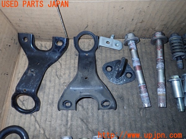 3UPJ=9230440720]エスティマハイブリッド(AHR20W)ネジ・ナット・ステー類 セット ジャンク_2