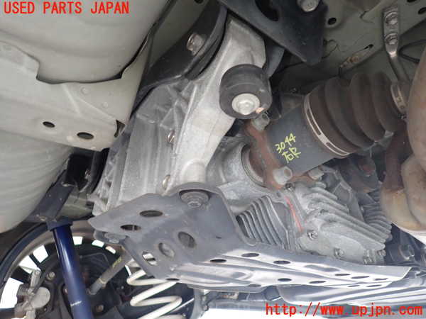 1UPJ-9230444355]エスティマハイブリッド(AHR20W)リアデフ 中古_2