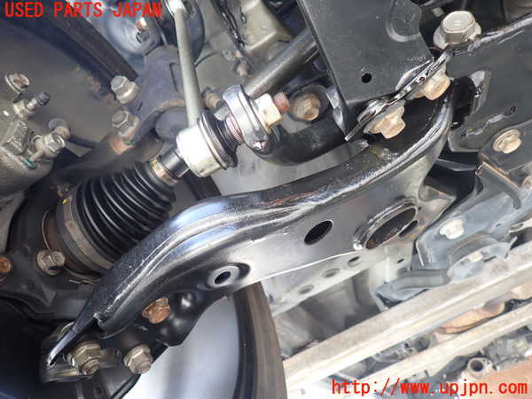 1UPJ-9230445176]エスティマハイブリッド(AHR20W)右フロントロアアーム1 中古_2