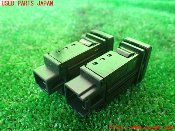 1UPJ-9230446313]エスティマハイブリッド(AHR20W)スイッチ8 (運転席＆助手席シートヒーター) 中古_2