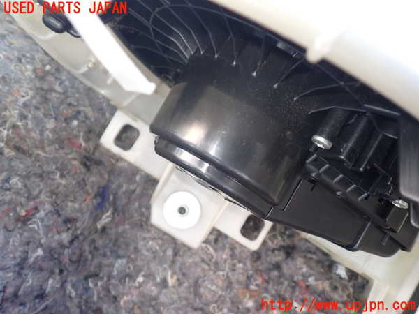 1UPJ-9230446095]エスティマハイブリッド(AHR20W)ブロアファン(ブロアーファン) 中古_2