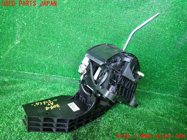 1UPJ-9230447555]エスティマハイブリッド(AHR20W)ATシフトレバー 中古_2