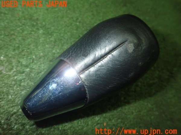 3UPJ=9230450614]ハイエースバン 200系(TRH200V 5型)純正 シフトノブ 中古_3