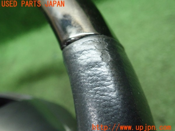 3UPJ=9230450617]ハイエースバン 200系(TRH200V 5型)社外 ステアリング 390mm 中古_4