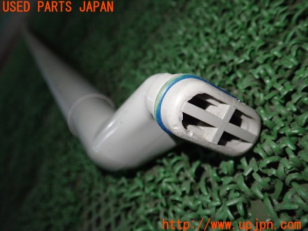 3UPJ=9230450620]ハイエースバン 200系(TRH200V 5型)純正 セパレートバー 中古_4